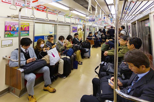 Văn hoá người Nhật ở tàu điện ngầm