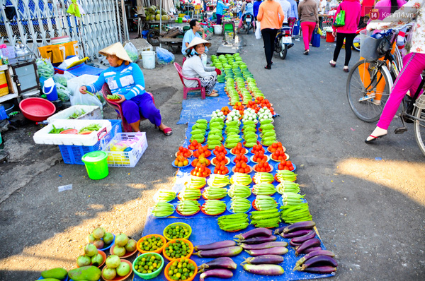 Mua sắm thả ga ở 4 khu chợ giá sinh viên Sài Gòn